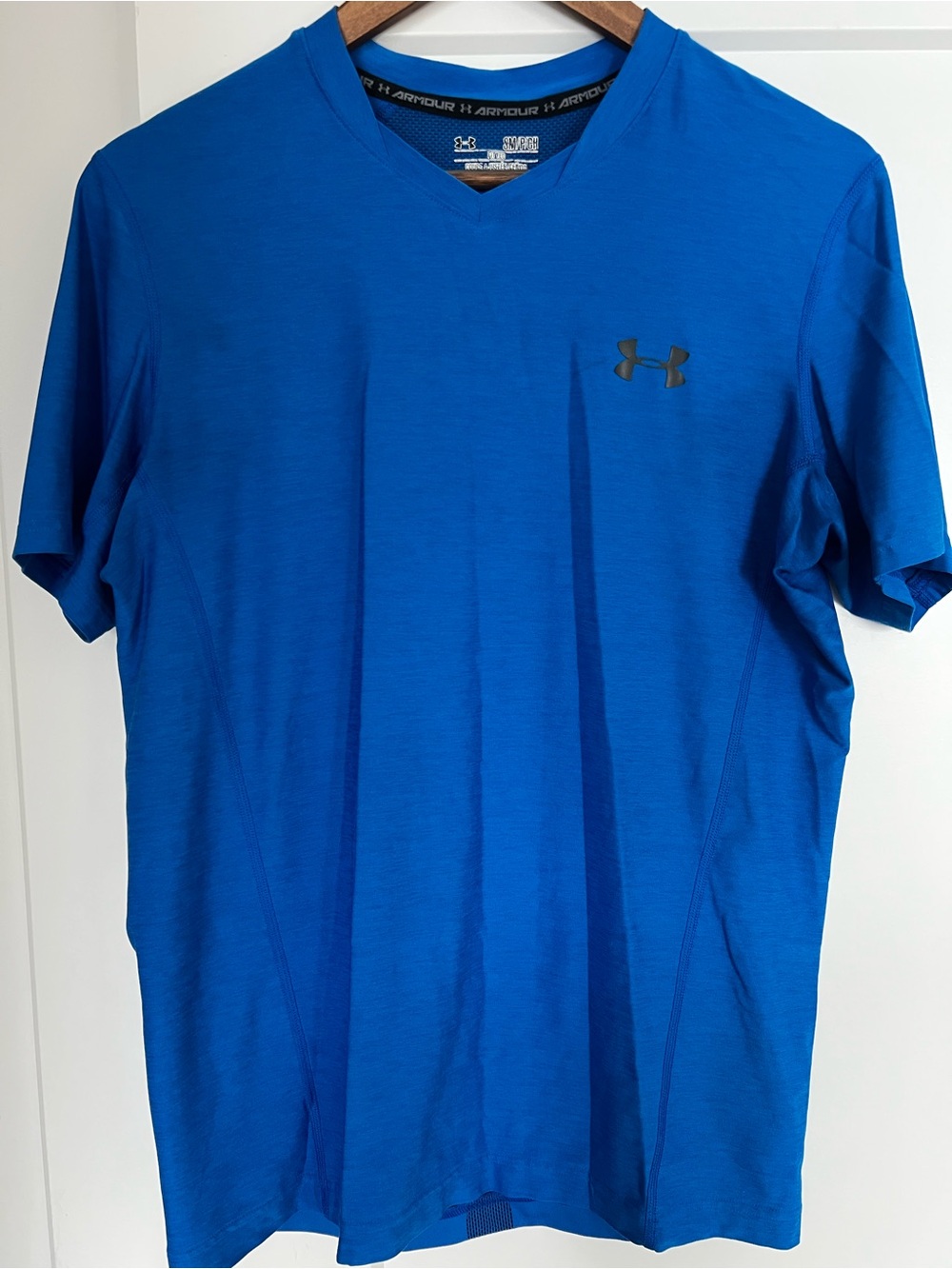 Under Armour Men’s Vintage Heatgear V‑Neck Small/Medium